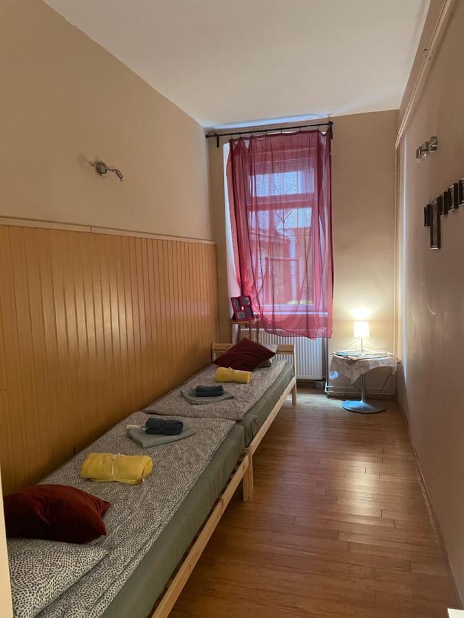 Budapest Clark Apartman ** Apartment ภายนอก รูปภาพ