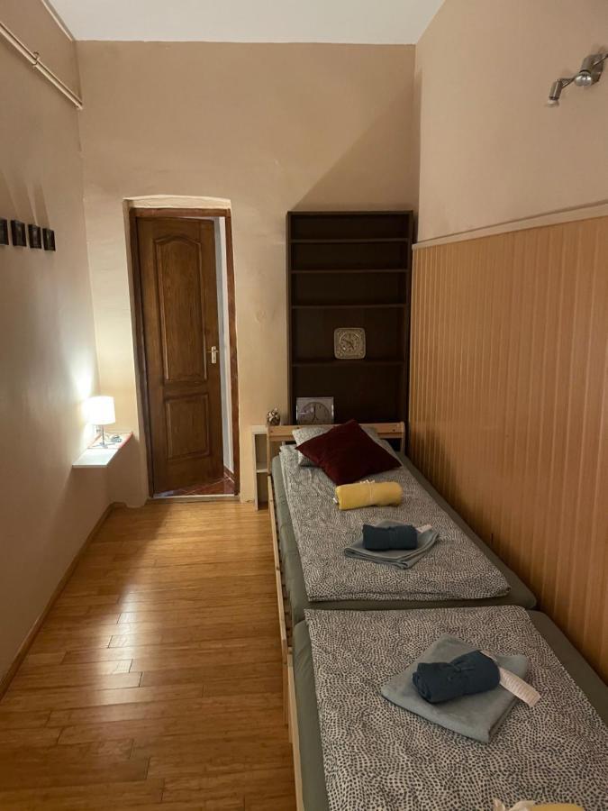 Budapest Clark Apartman ** Apartment ภายนอก รูปภาพ