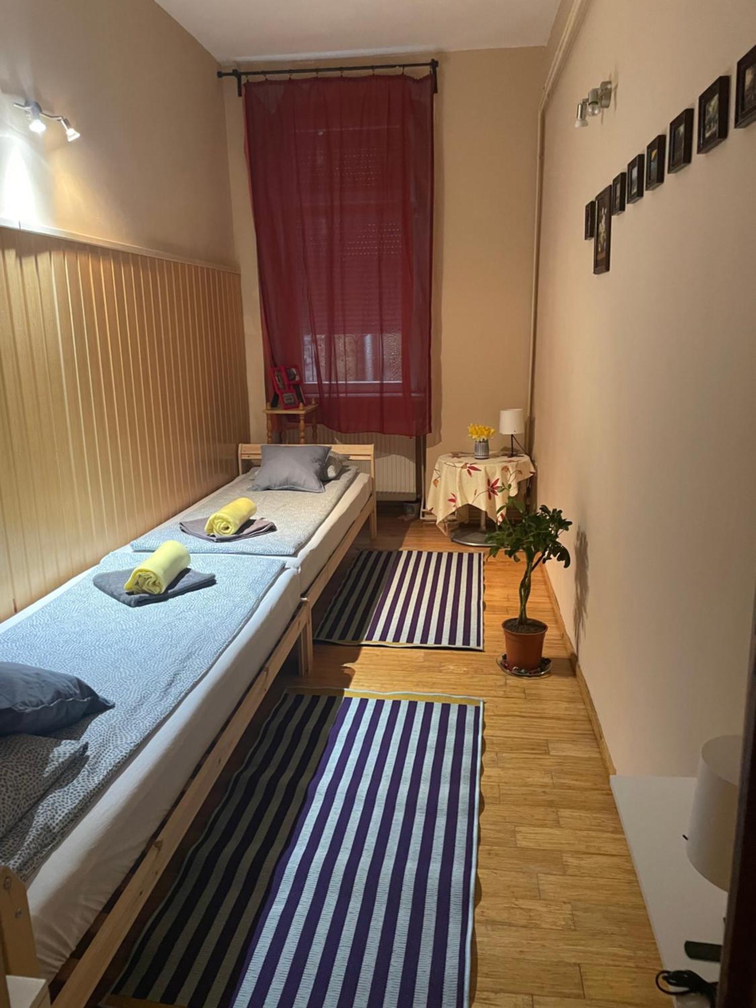 Budapest Clark Apartman ** Apartment ภายนอก รูปภาพ